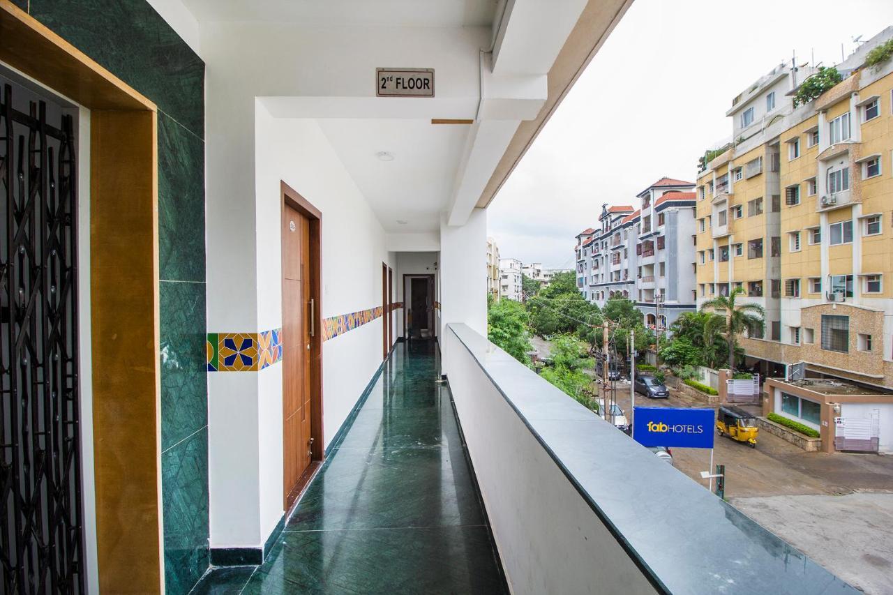 Fabhotel Limestone Suites - 750M From Yashoda Hospitals, Somajiguda Hajdarabad Zewnętrze zdjęcie