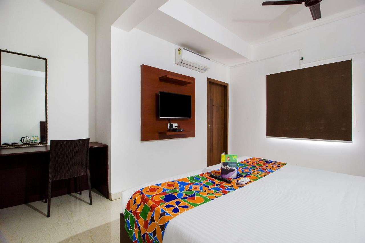 Fabhotel Limestone Suites - 750M From Yashoda Hospitals, Somajiguda Hajdarabad Zewnętrze zdjęcie